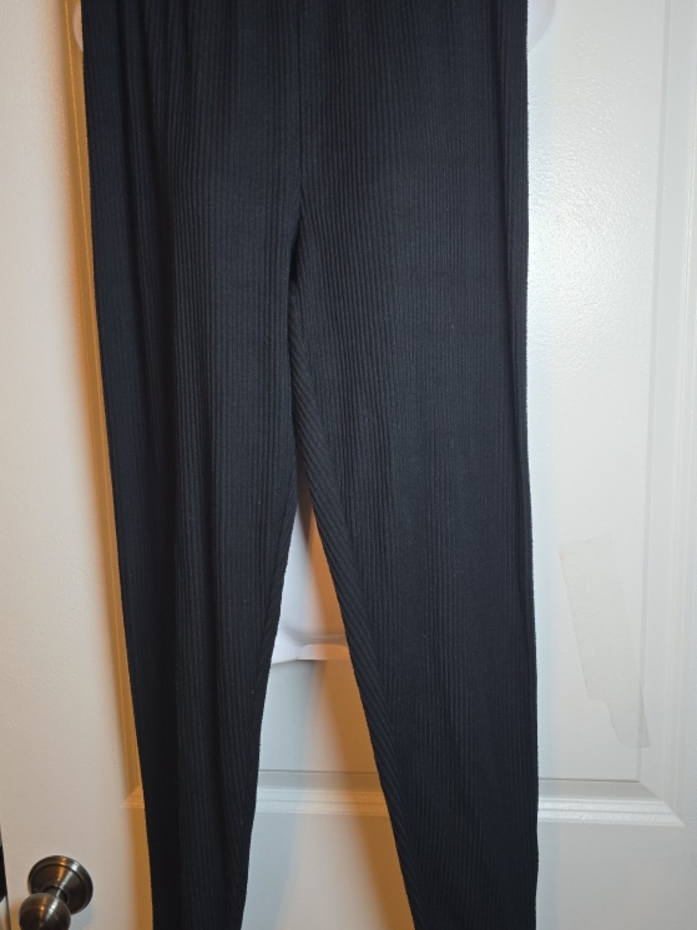 The Group Aritzia lounge womens joggers small